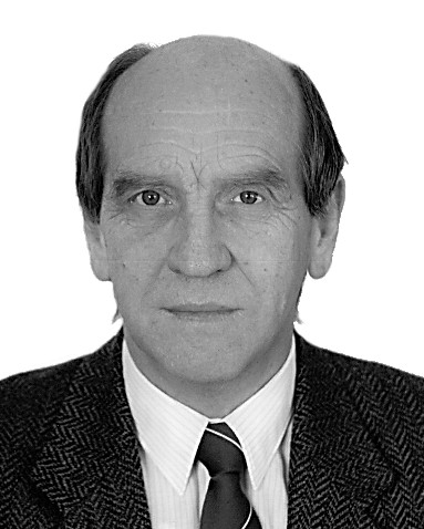 1* prof. zw. dr hab. Paweł Zalewski